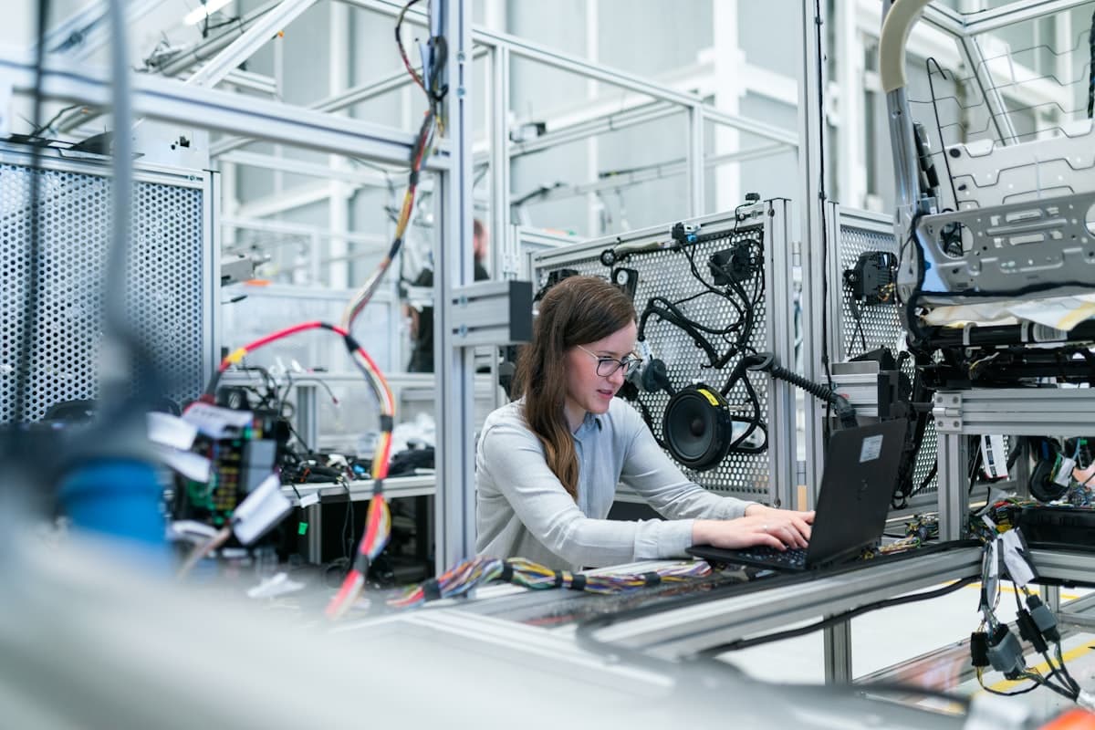 EDWartens engineering lab and training equipment
