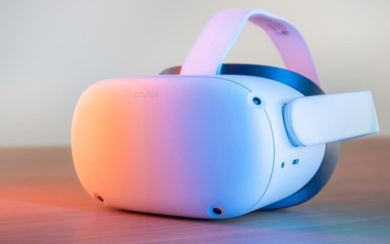VR headset training for industrial automation